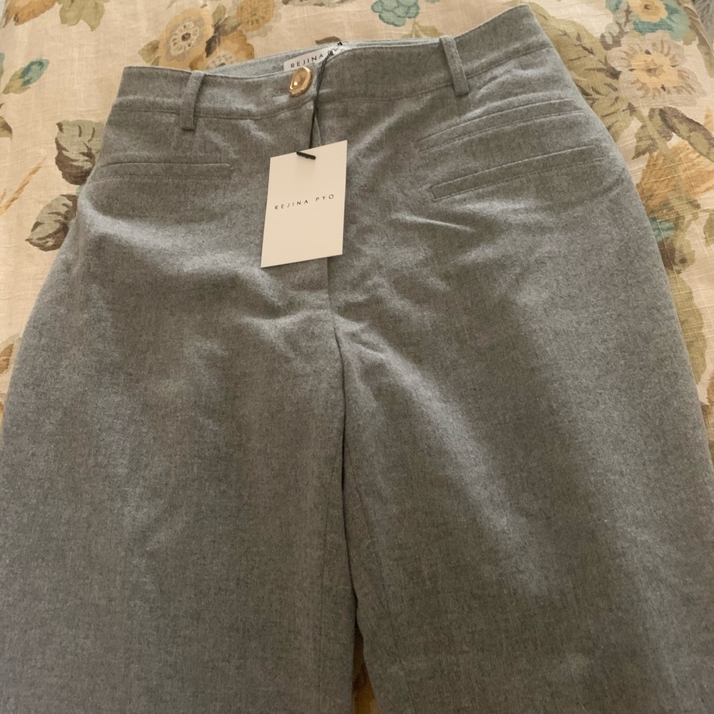 NWT Regina Pyo Grey wool Finley pants